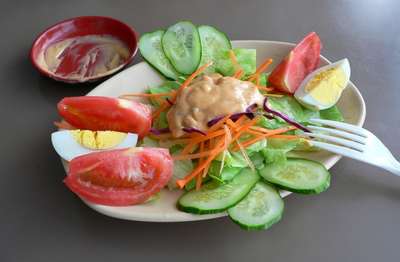 Es Nannte Sich 'Salat Des Hauses' by Erik