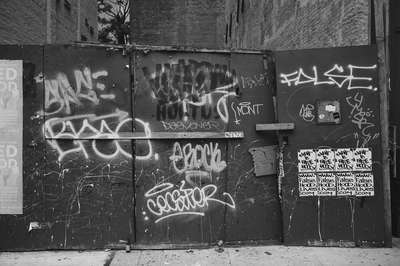 U DIG by Erik