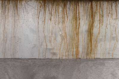 Rust Streaks by Erik