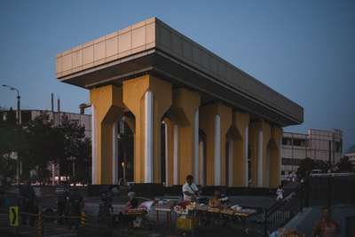 Chorsu Bazar by Jens