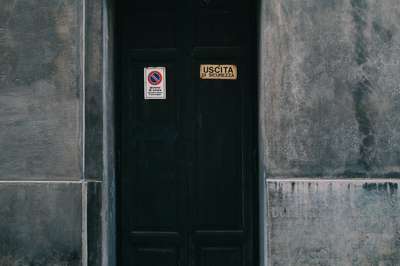 Uscita Di Sicurezza by Jens